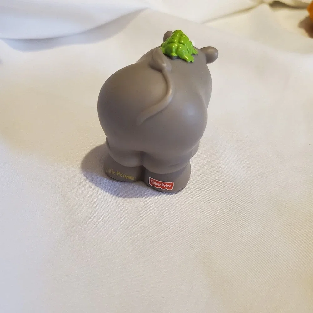 Fisher Price Little‎ People Noah's Ark Replacement Hippo with Bird Figure